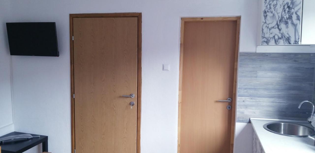 Studio Apartman Sajra Кулен Вакуф Екстер'єр фото
